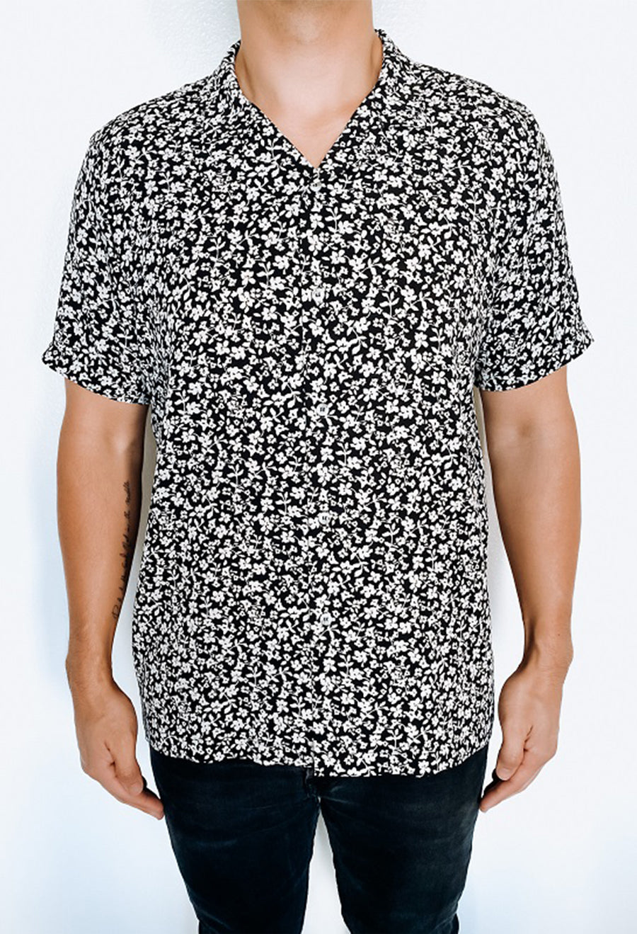 PRINTED BUTTON UP